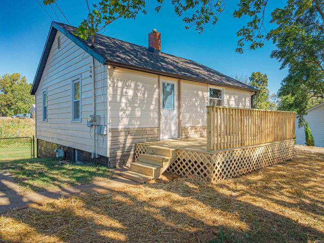 4401 Barton Lane