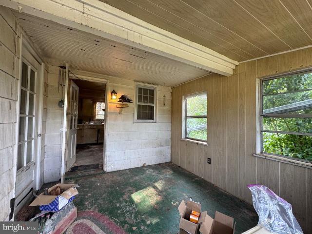 4401 Locust Lane