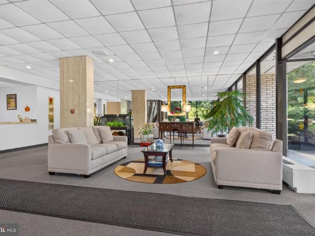 4401 Roland Avenue # 603