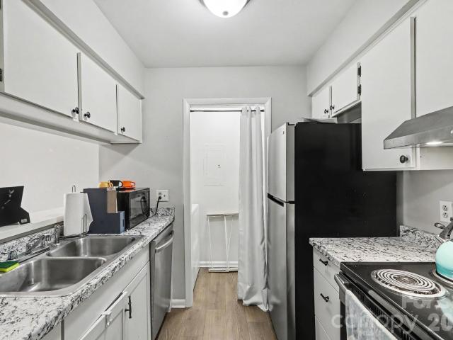 4401 Sharon Chase Drive # H