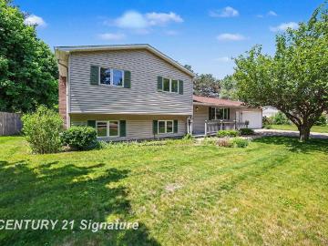 4403 Robinhood Terrace
