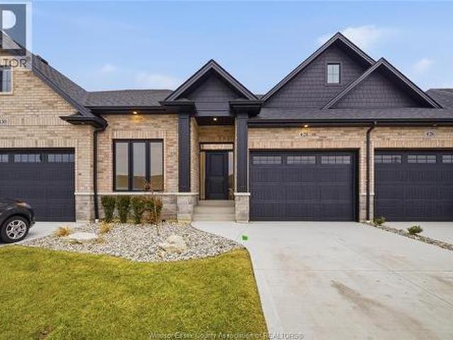 440 Caserta Crescent, Lakeshore, ON, N0R 1A0 house for sale | Listing ID 26009 | Royal LePage