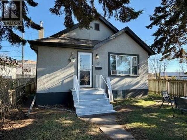 440 Archibald Street, Thunder Bay, ON, P7E 1G8 house for sale | Listing ID TB2601 | Royal LePage