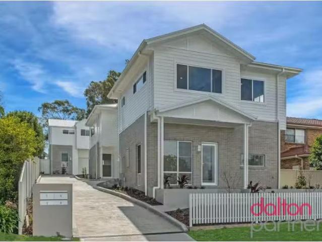 4/40 Joslin Street, Kotara Apartment for rent Listed by Gretc.