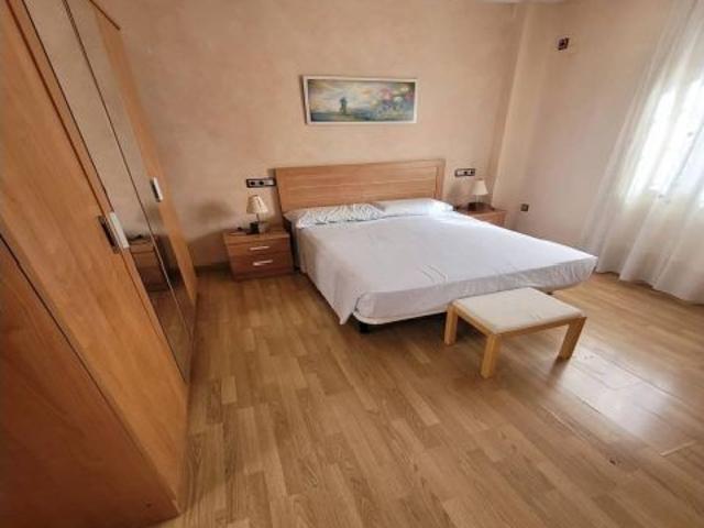 440 m2 EN CALLE MAYOR DE PUENTE TOCINOS | CASA PAREADA CON LOCAL, VIVIENDA Y MÚLTIPLES POSIBILIDADES
