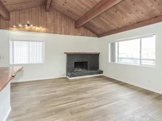 440 W Mojave Boulevard