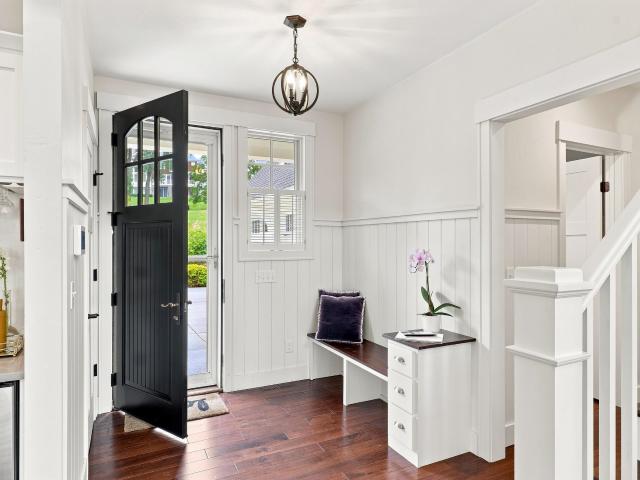 440 White Oaks Court