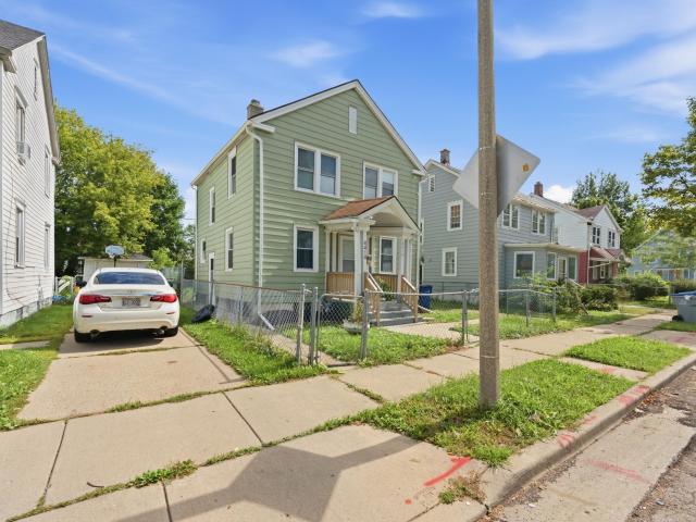 4414 N 25th St