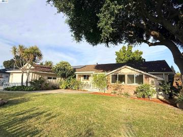 4414 grover dr