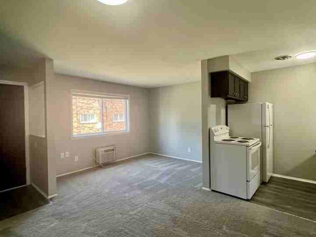 4415 Oakwood Boulevard 1 Bedroom Apartment for Rent at 4415 Oakwood Blvd, Melvindale, MI 48122 Melvindale