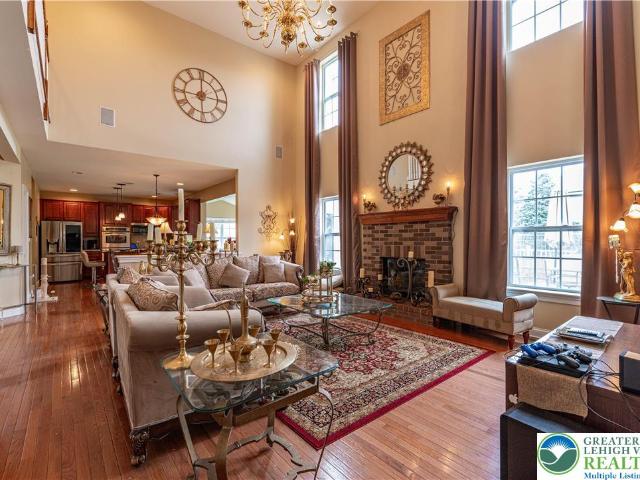 4415 Crosswinds Drive