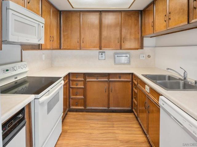 4416 Collwood Lane