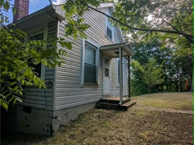 4416 W. Roy Furman Highway