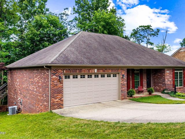4418 Deepwood Dr