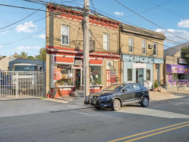 4410 Bergen Turnpike