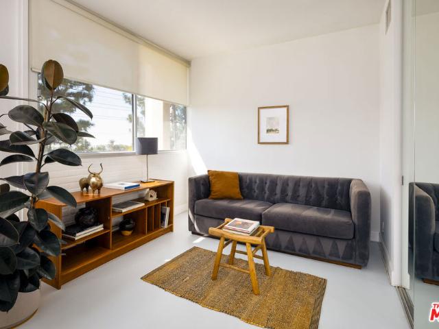 4411 Los Feliz Boulevard 307