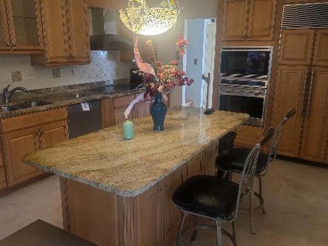 4411 Wandering Way