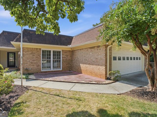 4413 Village Oaks Ridge