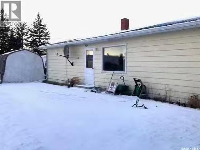 441 1St Avenue Se, Sturgis, SK, S0A 4A0 house for sale List.