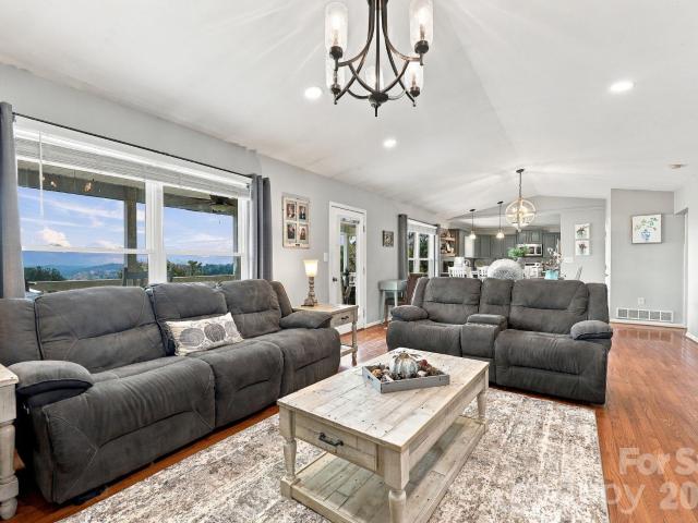 441 Country Drive