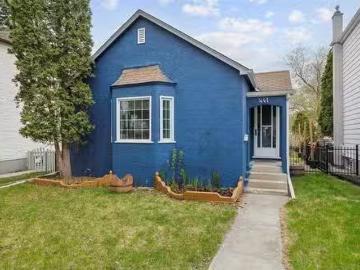 441 Cambridge Street, Winnipeg, MB, R3M 3E9 house for sale.