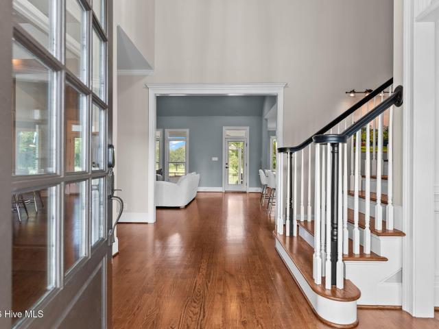 441 E Shoreline Drive