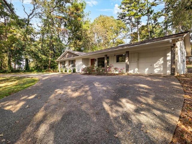 441 Hideaway Lane Central