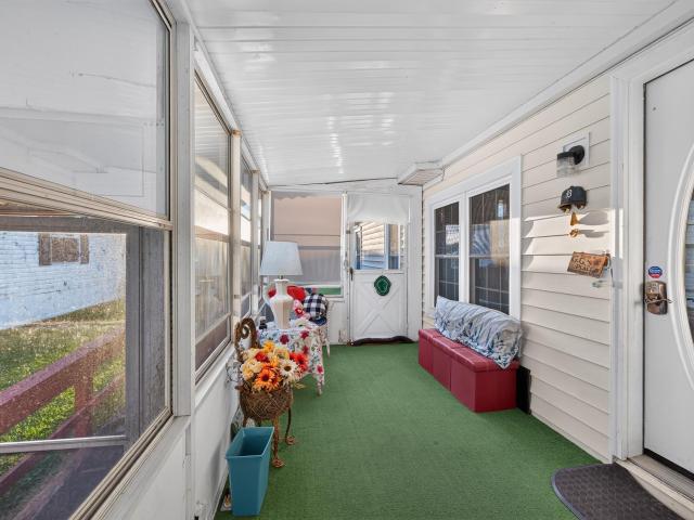 441 Selkirk Drive