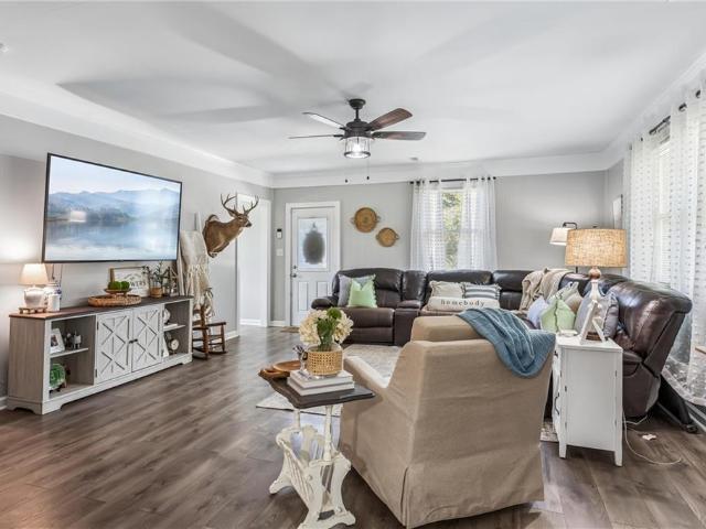 4424 Hickory Fork RD
