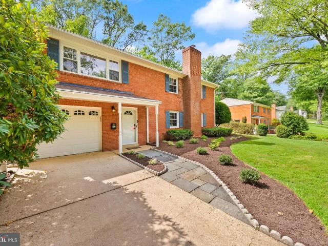 4426 Rockcrest Drive