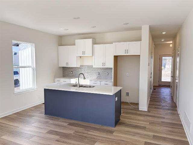 4426 Trillium Court