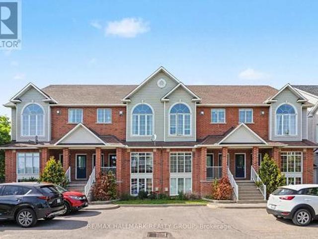 4429 Harper Avenue, Ottawa, ON, K1J 1C9 townhouse for sale | Listing ID X13690 | Royal LePage