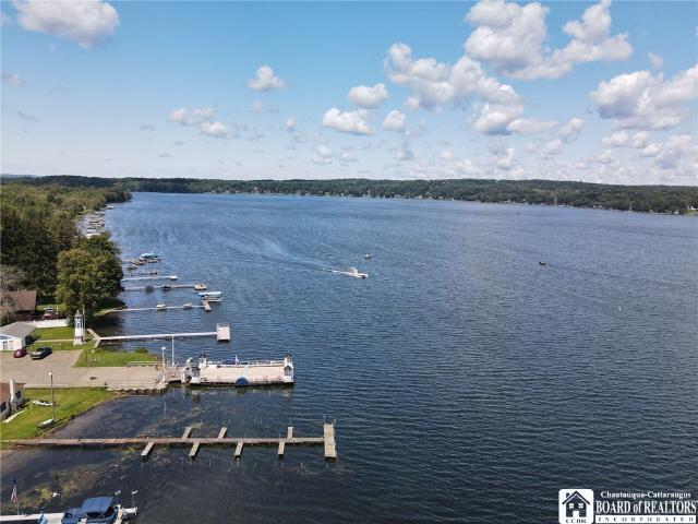 4420 Lakeside Drive