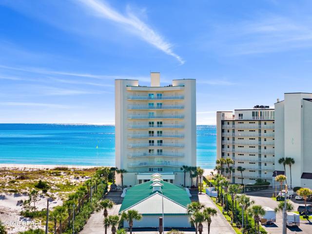 4421 Thomas Drive #202, Panama City, US, FL