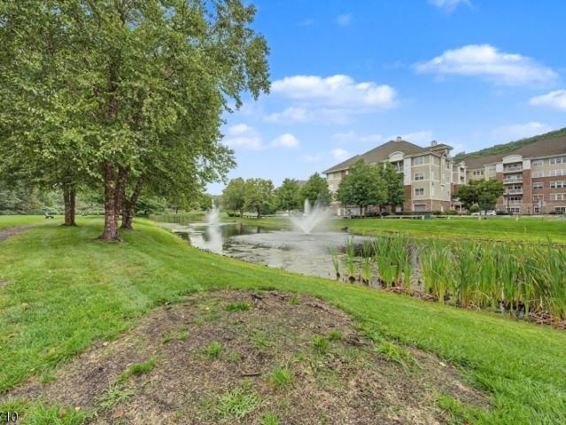 4421 Warrens Way