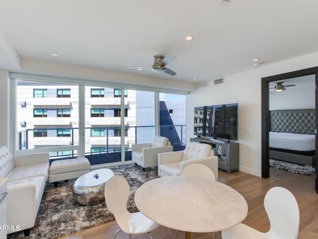 4422 N 75TH Street # 3003