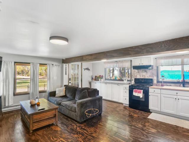 4422 Bayshore Road