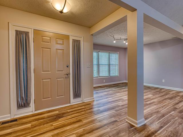 4422 Summercreek Lane