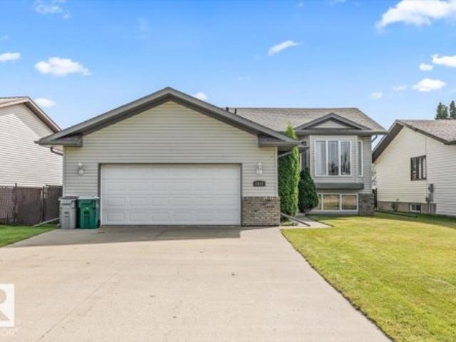 4423 56 Avenue, Lamont, AB, T0B 0B2 house for sale | Listing ID E4504 | Royal LePage