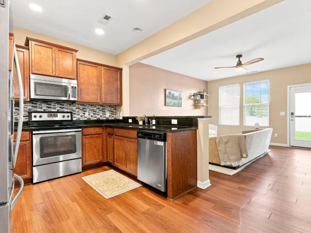 442 Carthage Court