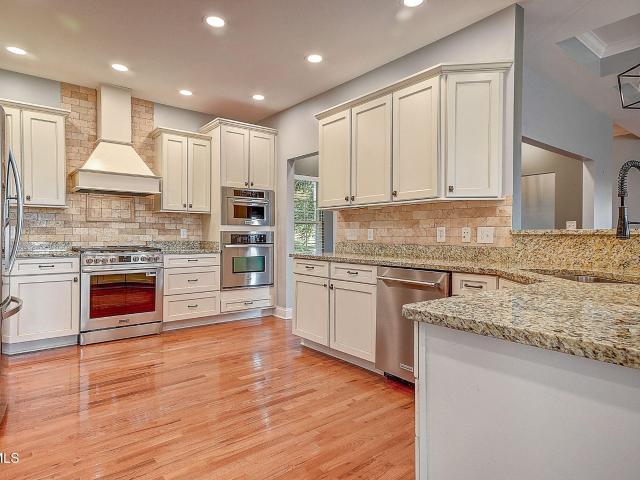 442 Grovemont Place