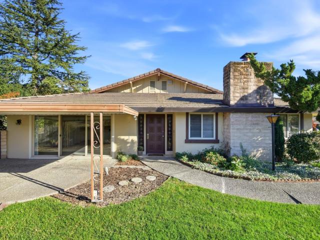 442 Las Casitas Ct, Unit B, Santa Rosa, CA 95403 | MLS #325099
