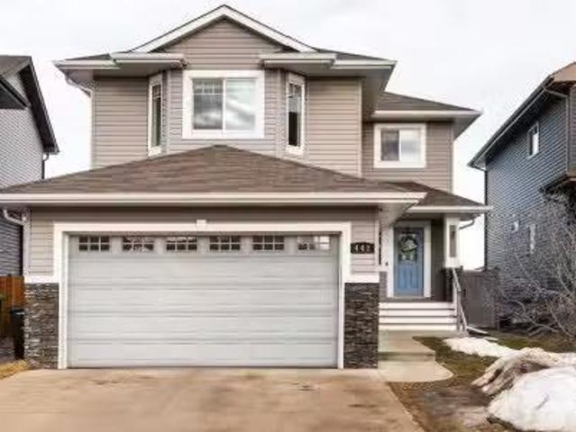 442 Meadowview Drive, Fort Saskatchewan, AB, T8L 0N9 house f.