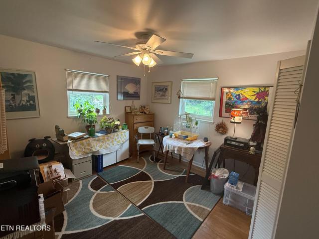 442 Robertsville Rd
