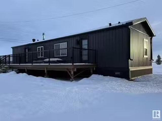 4435 Maria Close E, Smoky Lake Town, AB, T0A 3C0 house for s.