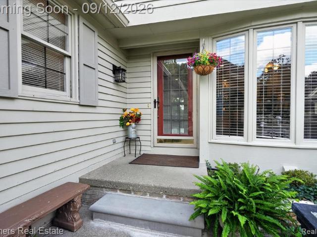 4436 Golf View Drive