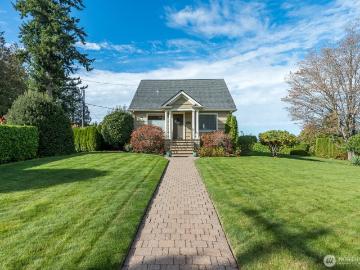 4436 Seahurst Ave, Everett, WA 98203 | MLS #2505