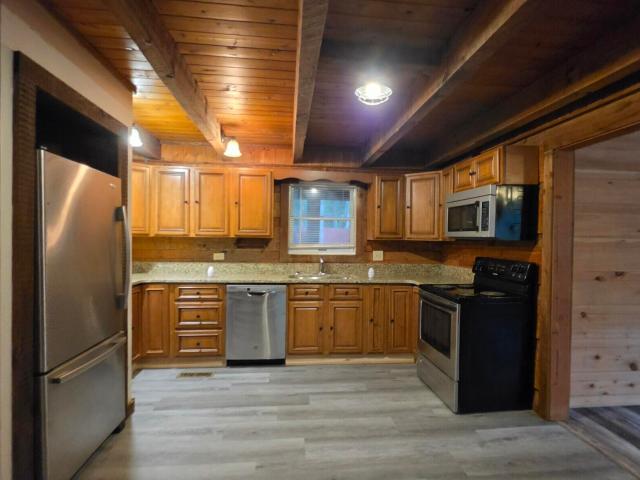 4438 E Scenic Drive