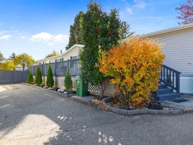 443 322 Street Nw, Calgary, AB, T3B 5P3 house for sale | Listing ID A2350 | Royal LePage