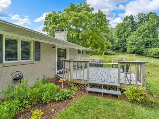 443 Dogwood Road